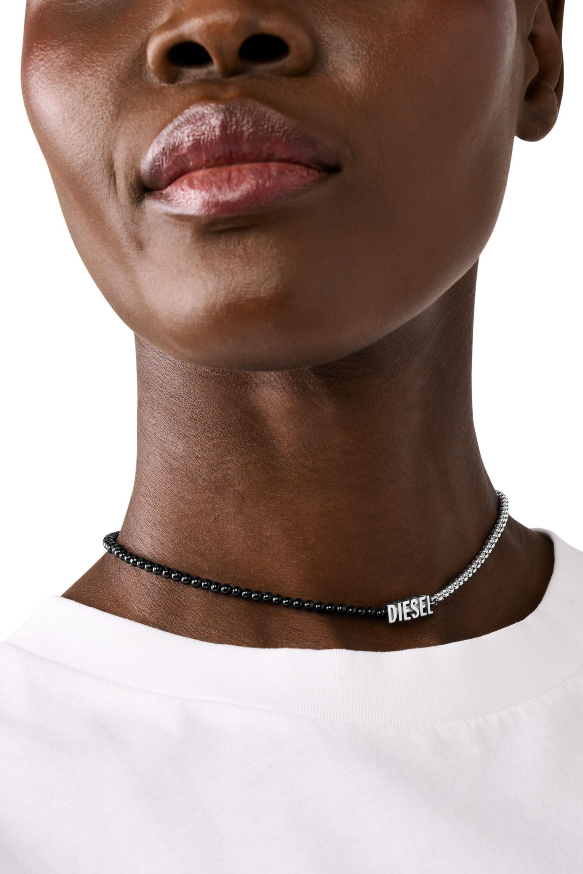 ブレスレット DIESEL logo bead bracelet DX1572931 Women's Hematite Beaded Bracelet | Silver | Diesel
