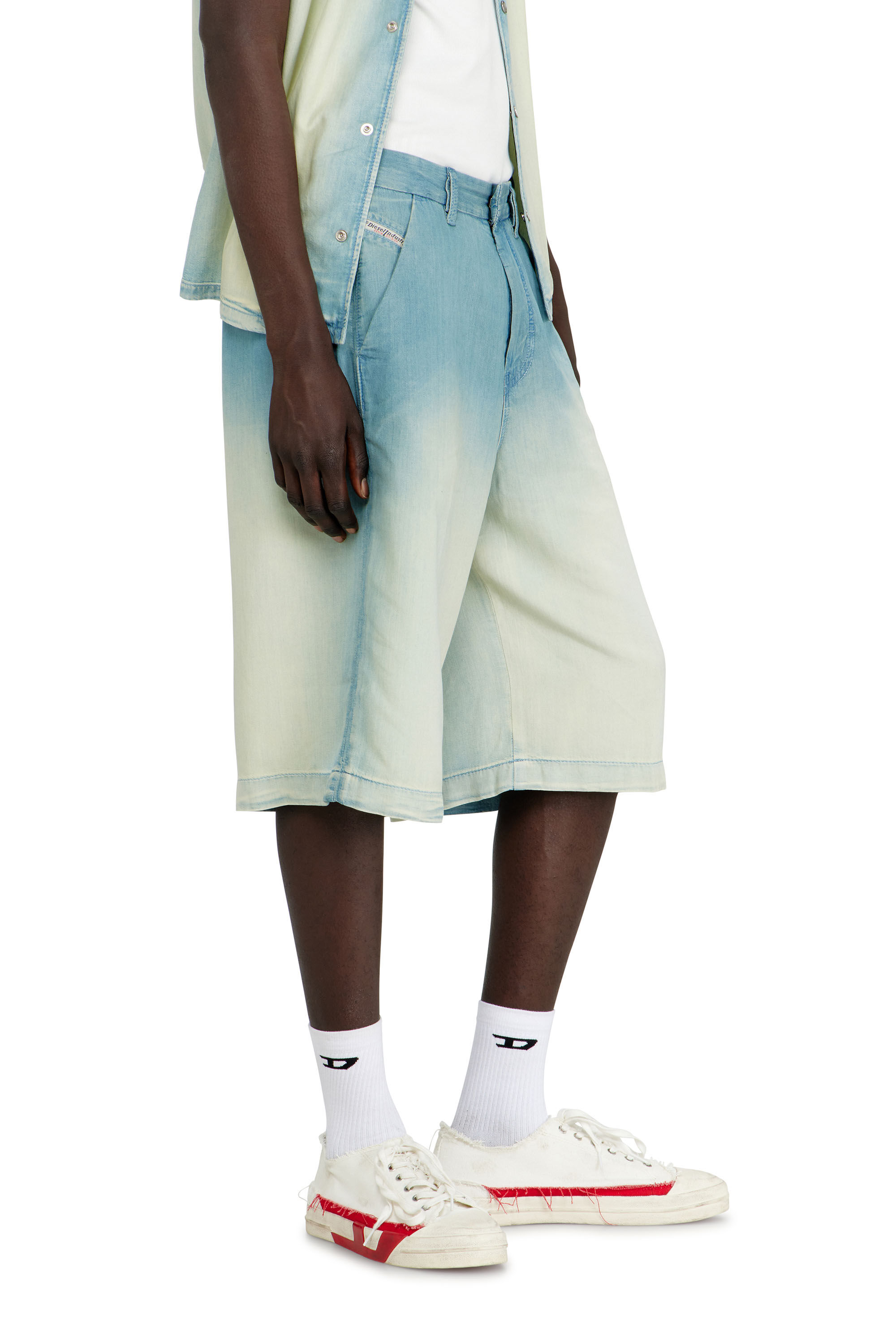 Diesel - D-TYLOR-SHORT-S, Man's Shorts in fluid overdyed denim in null - 5