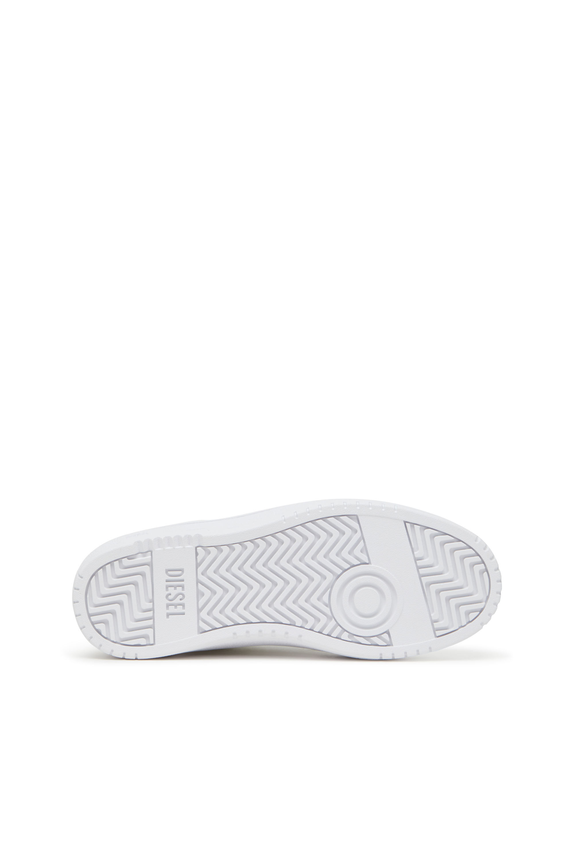 Diesel - S-TRACKER-D LOW W, Woman's S-Tracker-D-Low top sneaker in White - 5