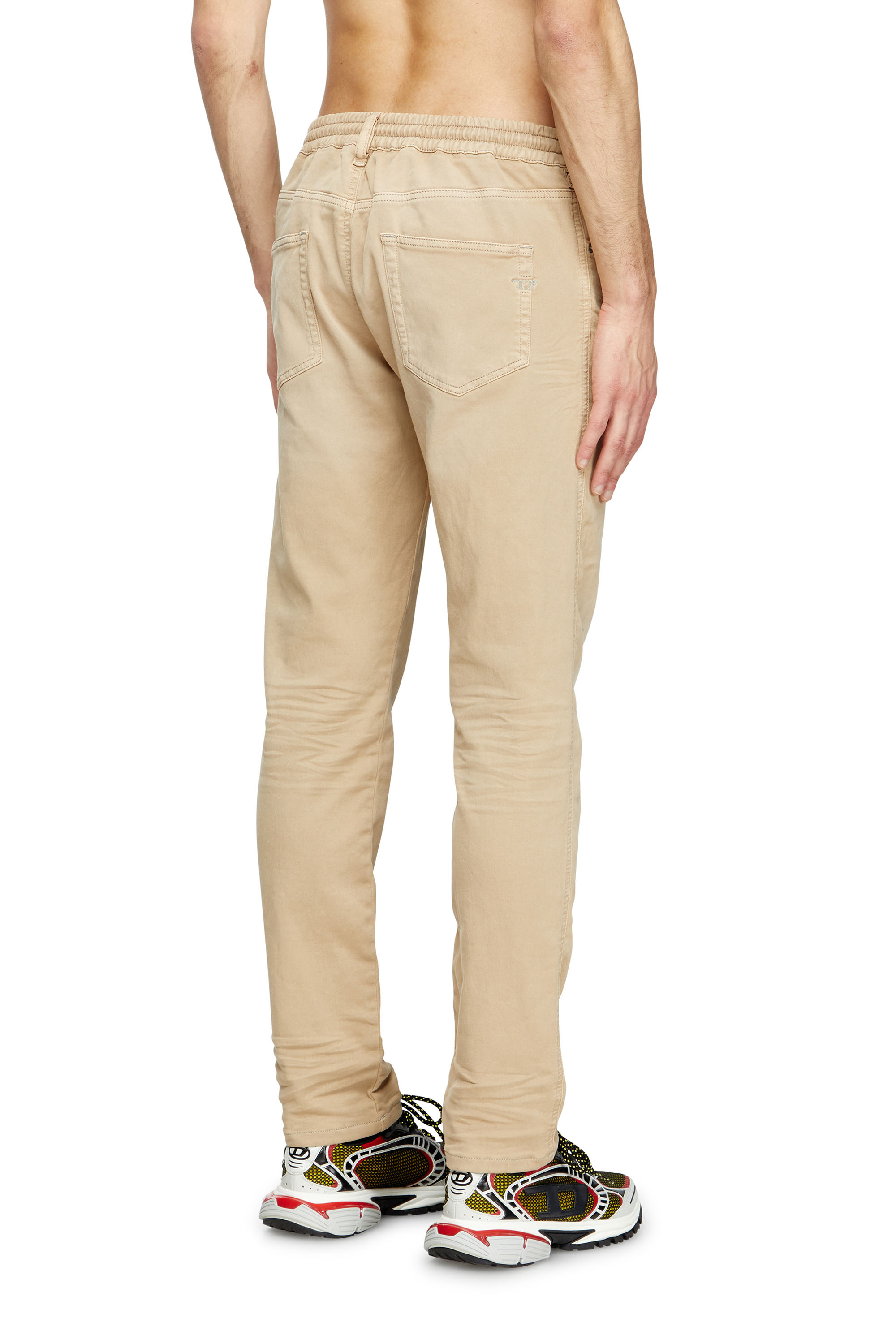 Diesel - Man's Slim 2060 D-Strukt Joggjeans® 0670M, Light Brown - 3