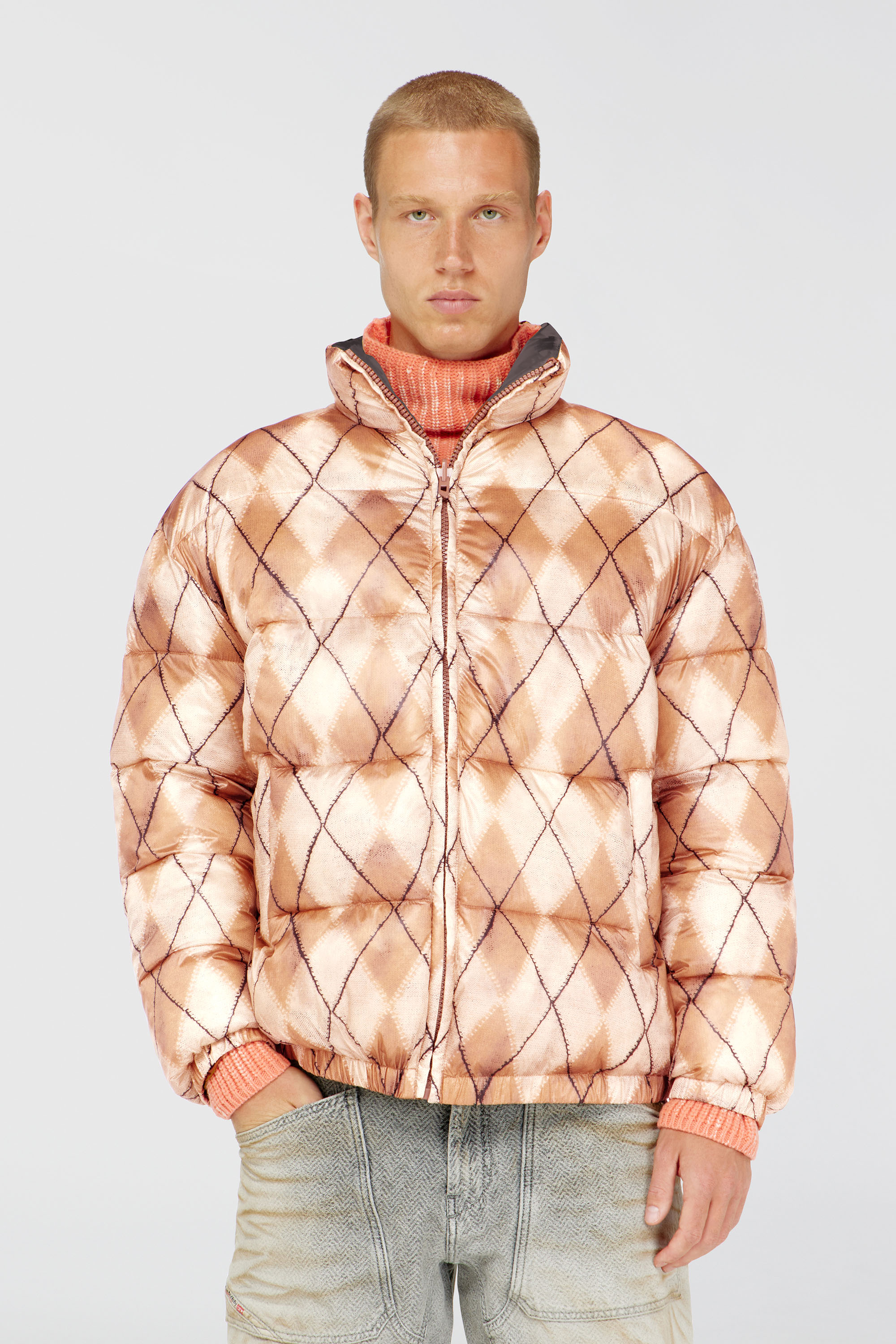 Diesel - W-BOURB-DLCK, Man's Reversible puffer jacket with argyle print in Beige/Grey - 1