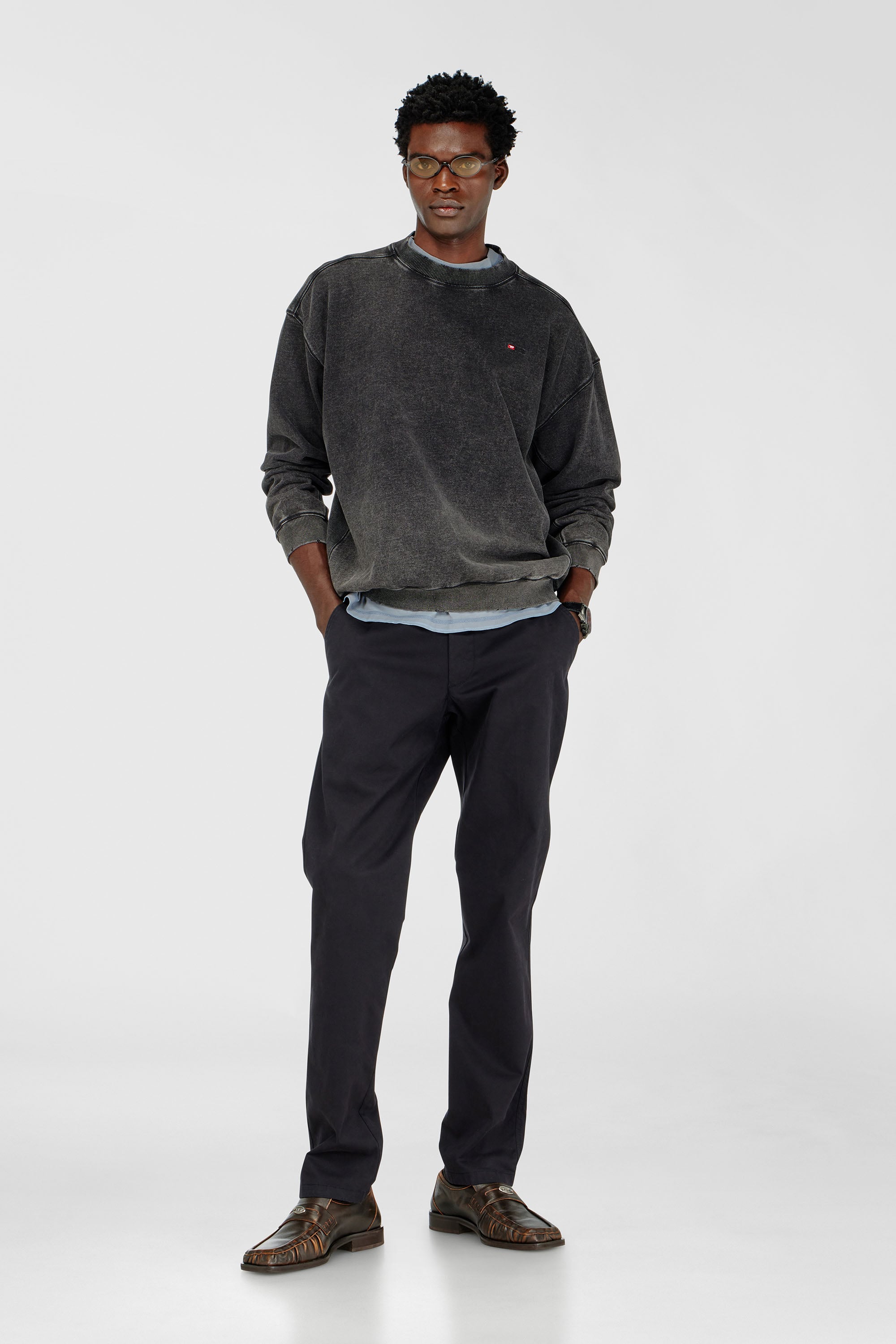 Diesel - P-DEFINE-EPCH, Man's Cotton pants with utility loop in Black - 1