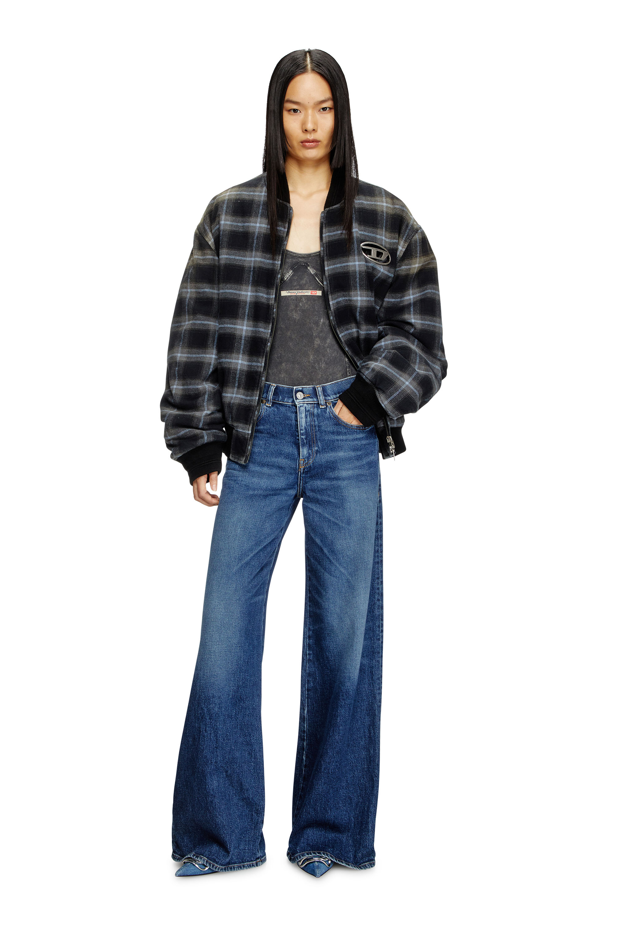 Diesel - Woman's Flare Jeans 1978 D-Akemi 09L21, Medium blue - 2