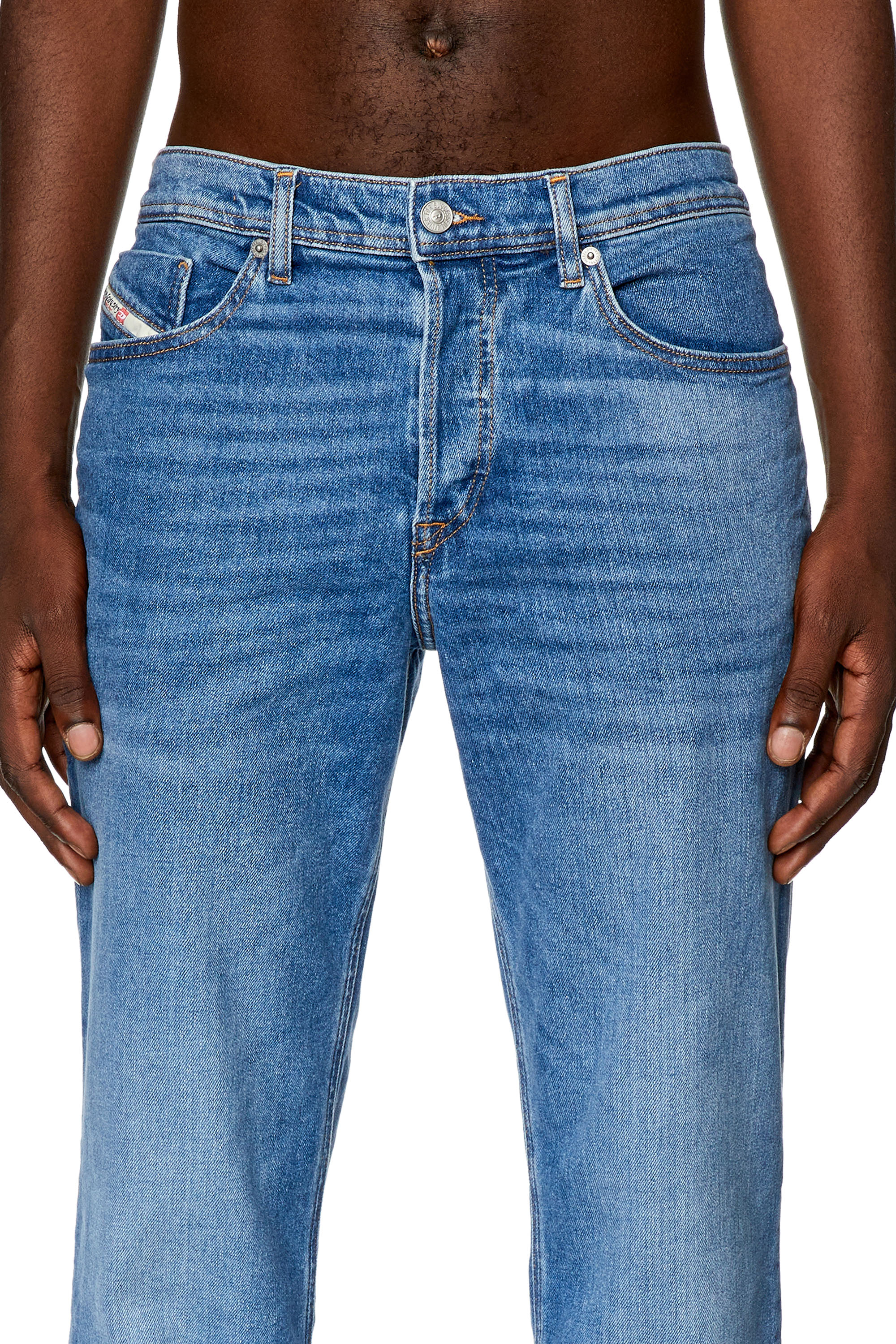 Diesel - Tapered Jeans 2023 D-Finitive 0ENAS, Light Blue - Image 3