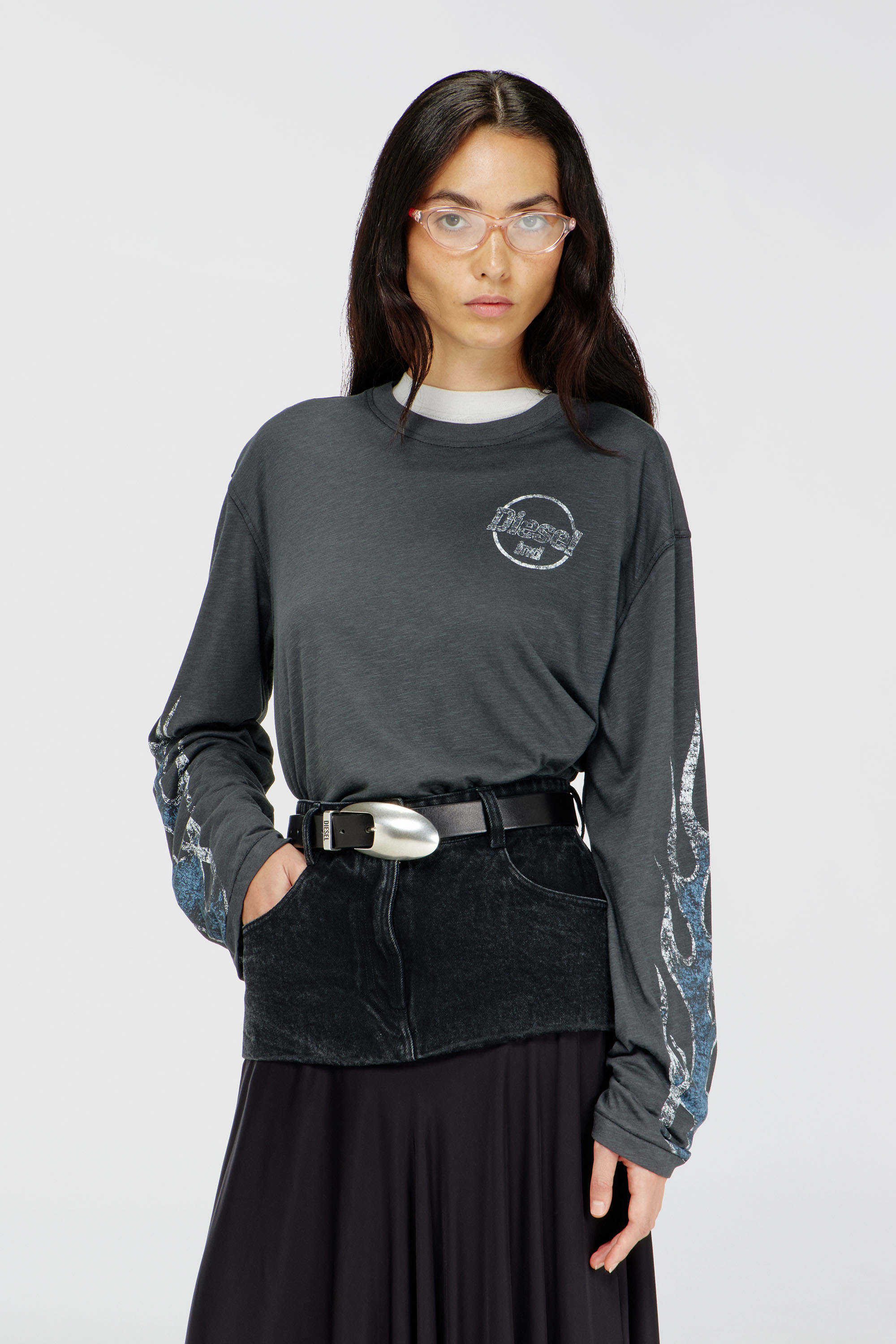 Diesel - T-HILARY-LS-B3, Woman's Long-sleeve T-shirt in slub jersey with crack print in Dark grey - 3