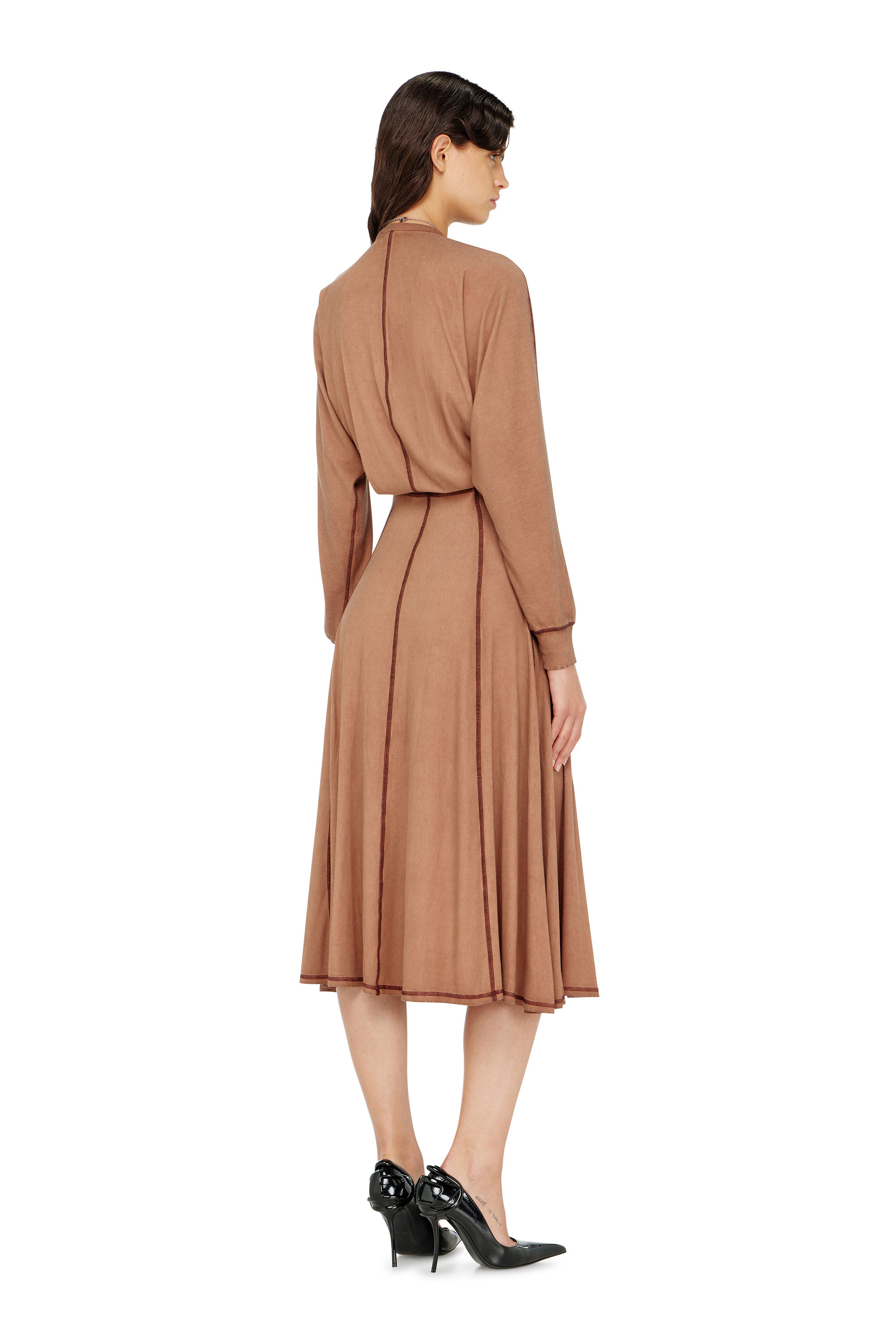 Diesel - D-ISERINA, Woman's Midi dress in ribbed jersey with batwing sleeves in null - 4